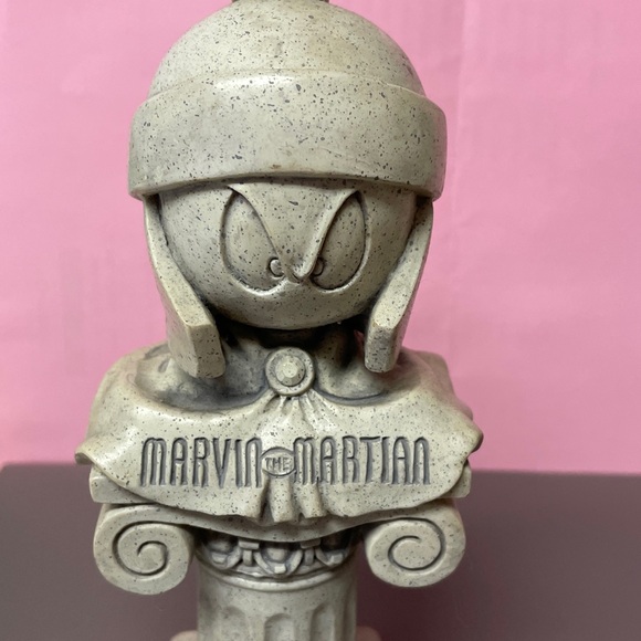 Looney Tunes Marvin the Martian Bust Resin Statue Rare/ Error No Date Stamp - Picture 5 of 5